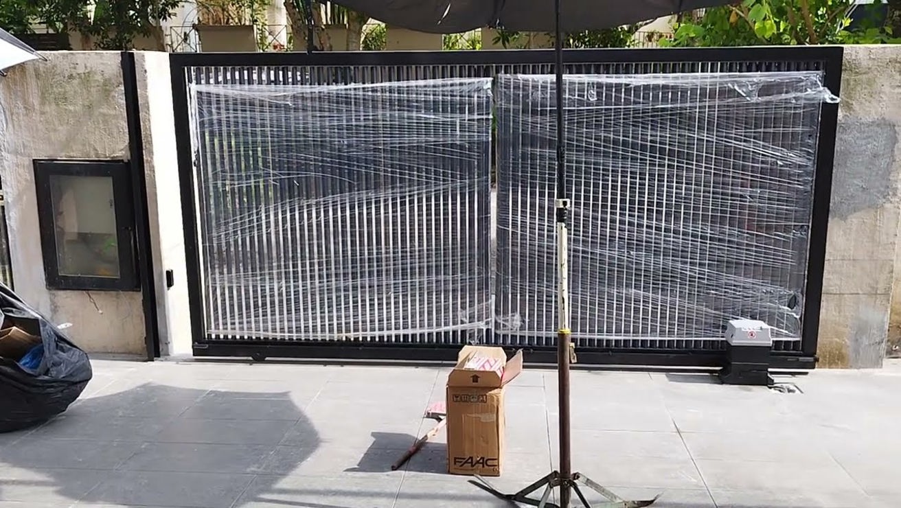 Auto Sliding Gate