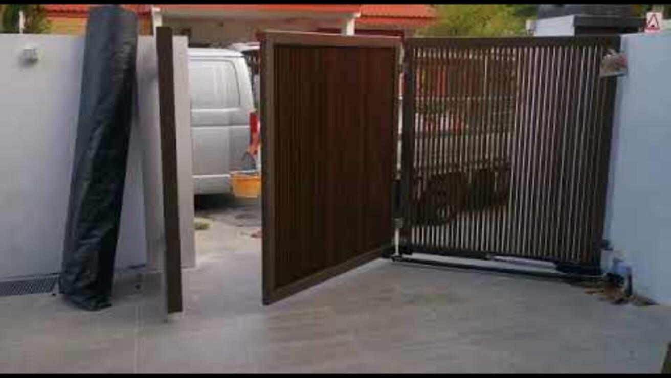 Trackless Bi-fold System - 7